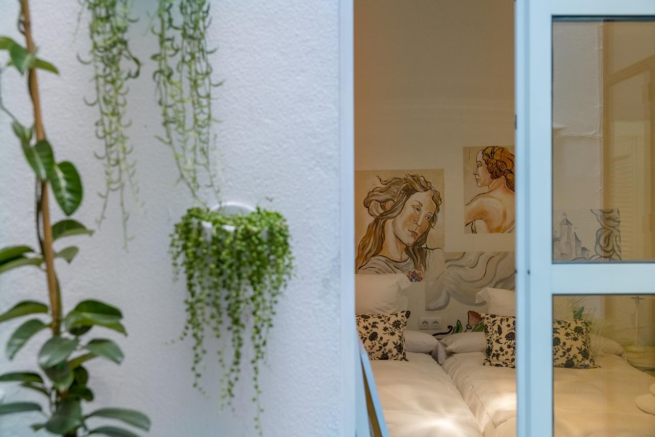 Eva Recommends Gamazo Siviglia